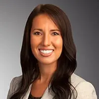 Alexandra Sandvik, Associate